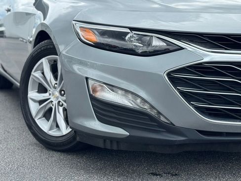 Used 2024 Chevrolet Malibu LT FWD image 3