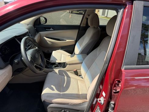 Used 2017 Hyundai Tucson SE FWD image 6
