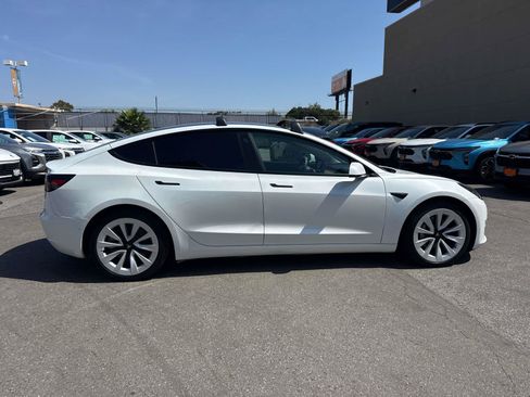 Used 2021 Tesla Model 3 Long Range AWD/4WD image 2