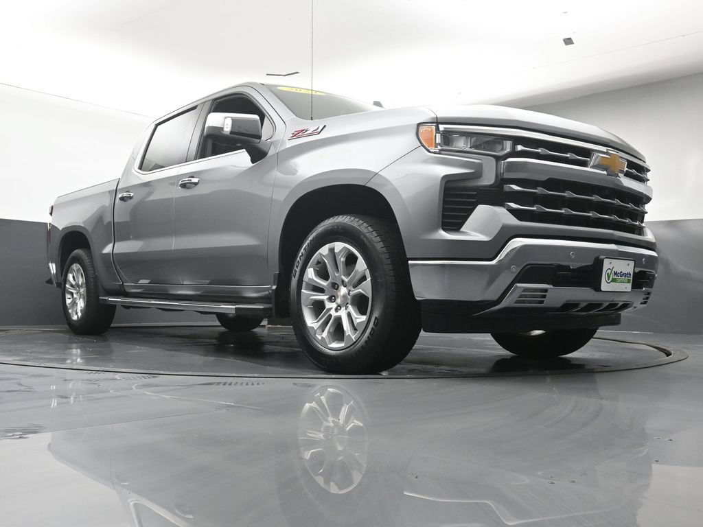 Used 2024 Chevrolet Silverado 1500 LTZ AWD/4WD image 26