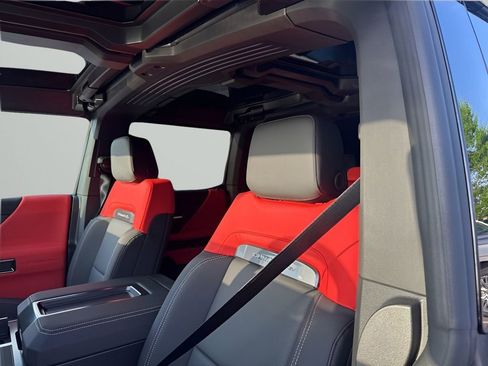 New 2026 GMC Hummer EV 3X w/ Carbon Fiber Edition Package AWD/4WD image 32