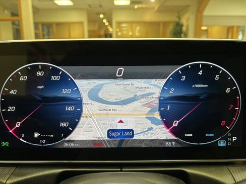 New 2026 Mercedes-Benz CLE 300 4MATIC Coupe image 13