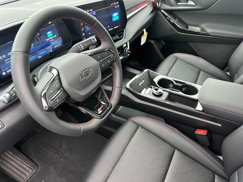 New 2026 Chevrolet Equinox RS w/ Safety and Technology Package image 10