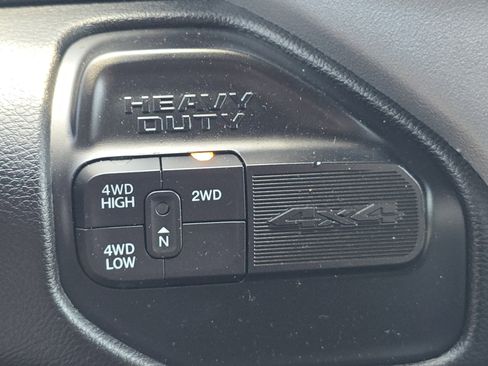 Used 2024 RAM 3500 Big Horn AWD/4WD image 12