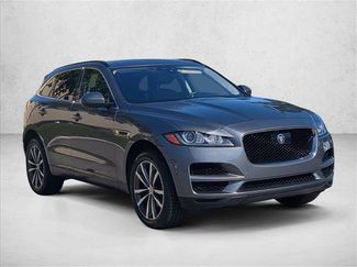 Used 2019 Jaguar F-PACE Prestige video 3