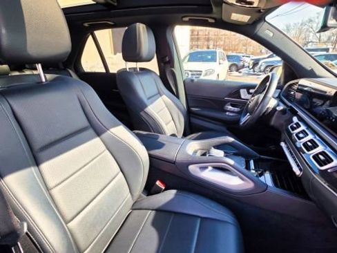 Used 2022 Mercedes-Benz GLE 350 4MATIC w/ Premium Package image 43