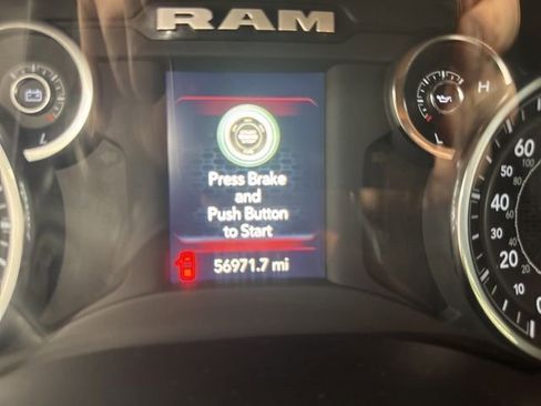 Used 2024 RAM 2500 Big Horn image 11