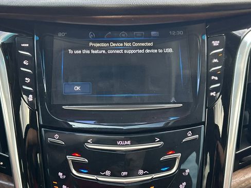 Used 2020 Cadillac Escalade Premium Luxury AWD/4WD image 41