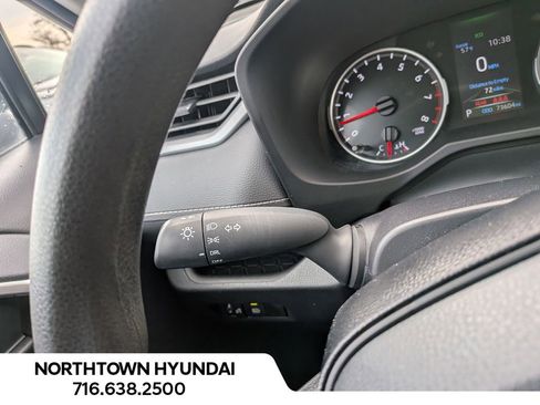 Used 2021 Toyota RAV4 LE image 27