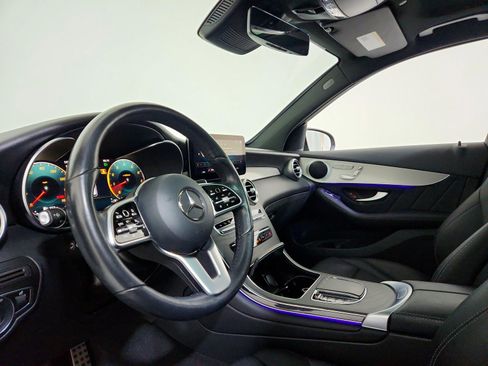 Certified 2022 Mercedes-Benz GLC 300 4MATIC image 9