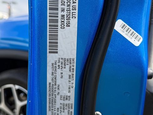 Used 2025 Jeep Compass Limited image 36