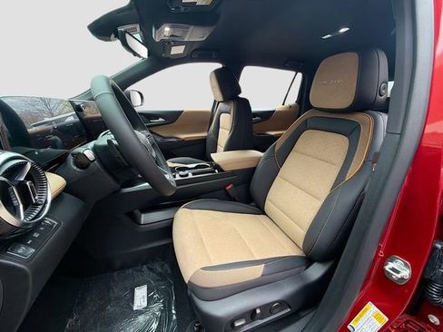 New 2026 Chevrolet Equinox ACTIV w/ Safety and Technology Package AWD/4WD image 23