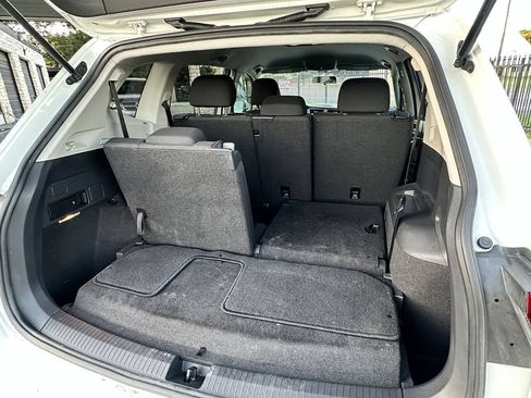 Used 2021 Volkswagen Tiguan S FWD image 36