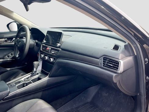 Used 2018 Honda Accord LX image 26