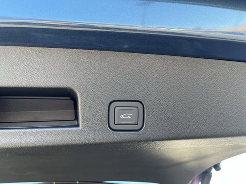 New 2026 Chevrolet Traverse LT image 30