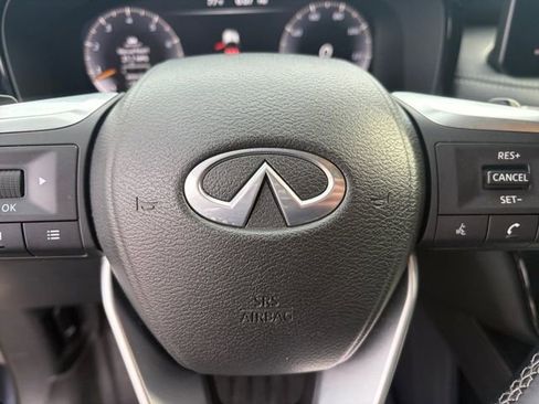 Used 2023 INFINITI QX60 Sensory w/ Cargo Package AWD/4WD image 6
