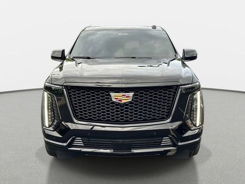 Used 2025 Cadillac Escalade Sport w/ Touring Package AWD/4WD image 10