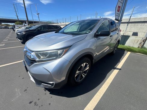 Used 2019 Honda CR-V LX image 3