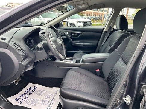 Used 2017 Nissan Altima 2.5 SV FWD image 7