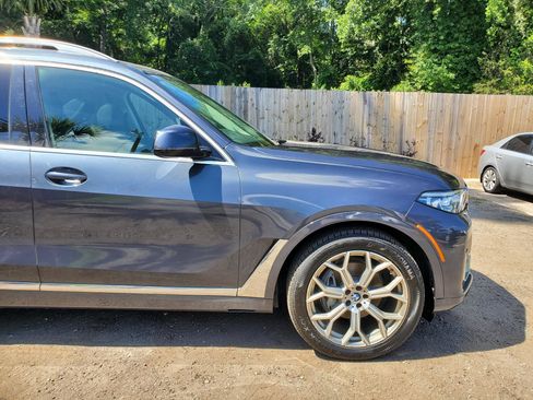 Used 2020 BMW X7 xDrive40i w/ Cold Weather Package AWD/4WD image 10
