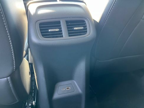 Used 2024 Buick Envision Preferred AWD/4WD image 20