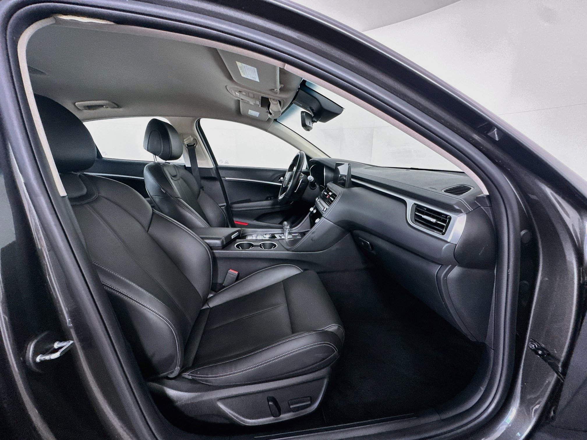 Used 2026 Genesis G70 2.5T RWD image 30