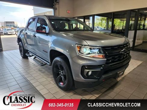 Used 2022 Chevrolet Colorado LT w/ Redline Special Edition RWD image 1