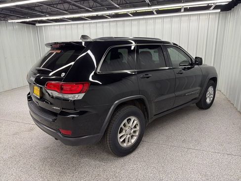 Used 2020 Jeep Grand Cherokee Laredo RWD image 5