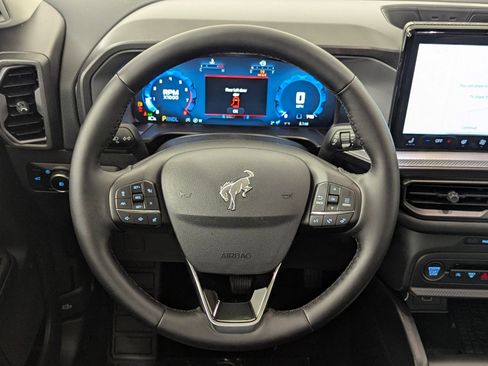 New 2025 Ford Bronco Sport Outer Banks image 4