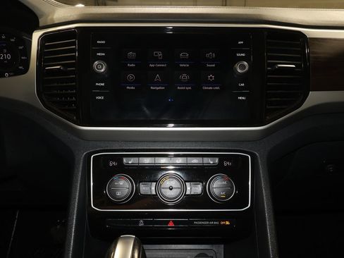 Used 2022 Volkswagen Atlas SE image 15