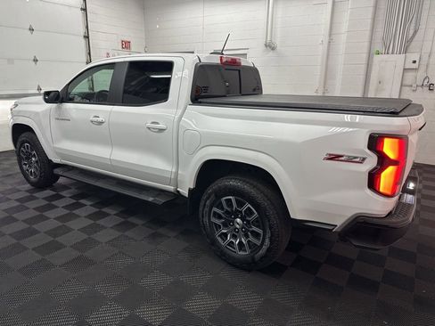 Used 2024 Chevrolet Colorado Z71 w/ Advanced Trailering Package AWD/4WD image 6
