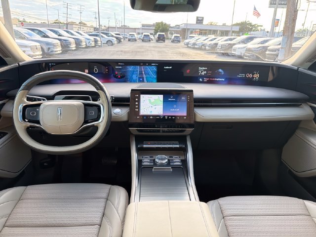 Certified 2024 Lincoln Nautilus Reserve w/ Equipment Group 202A AWD/4WD image 15