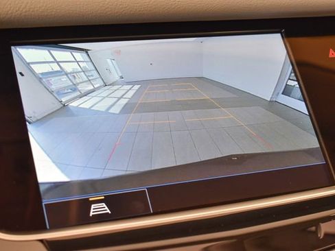 Used 2022 Cadillac XT5 Premium Luxury w/ LPO, Floor Liner Package AWD/4WD image 30