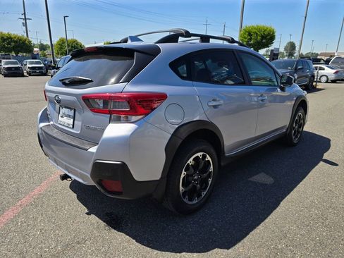 Used 2022 Subaru Crosstrek 2.0i Premium w/ Popular Package #2 AWD/4WD image 6