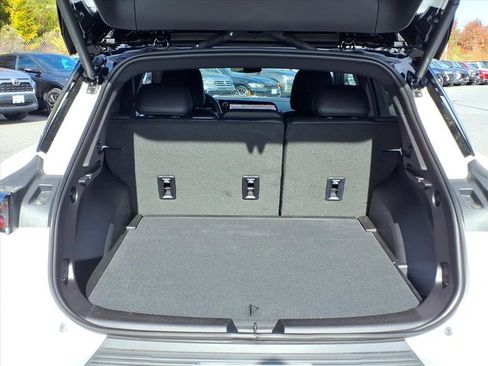 New 2026 Chevrolet Equinox EV LT image 21