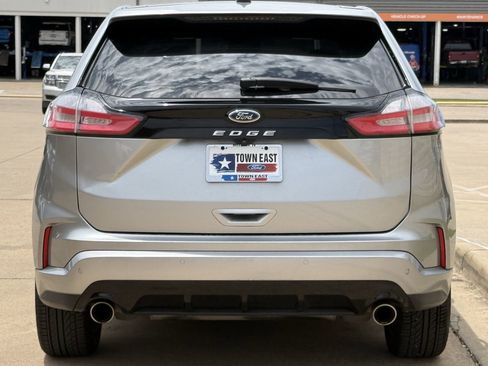 Certified 2021 Ford Edge ST-Line AWD/4WD image 6