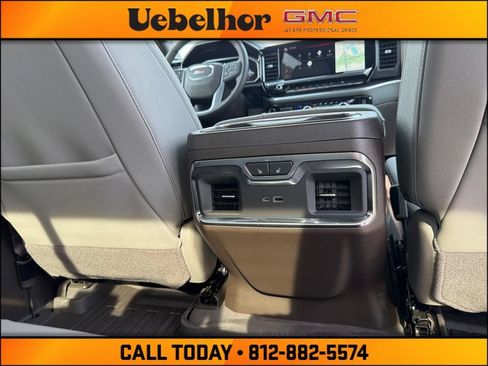 New 2026 GMC Sierra 1500 SLT w/ SLT Premium Plus Package AWD/4WD image 7
