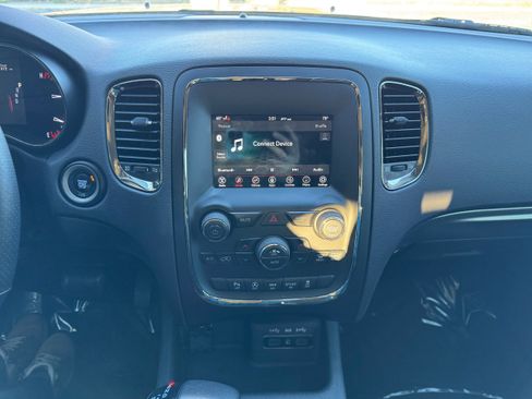 Used 2018 Dodge Durango GT AWD/4WD image 16