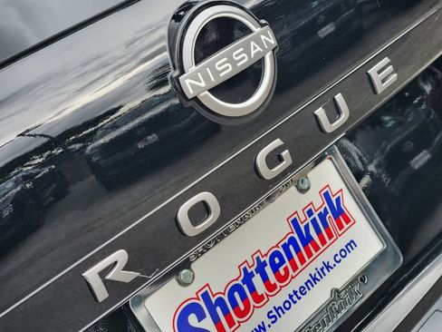 New 2026 Nissan Rogue SV image 8
