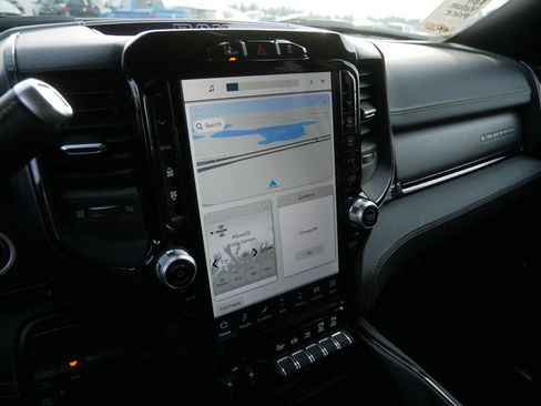 Certified 2024 RAM 3500 Limited image 32