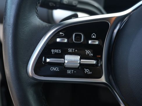 Used 2023 Mercedes-Benz EQB 250+ image 25