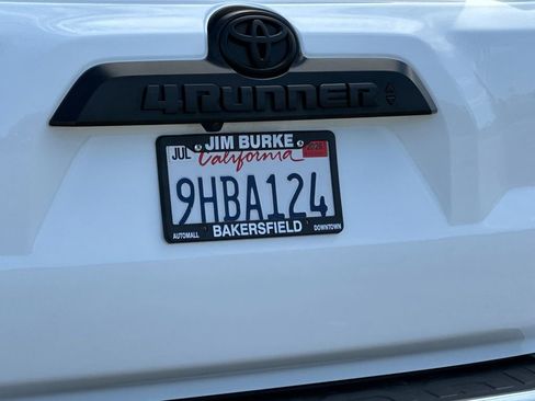 Used 2023 Toyota 4Runner TRD Off-Road Premium w/ Off Road Premium Plus Package AWD/4WD image 26