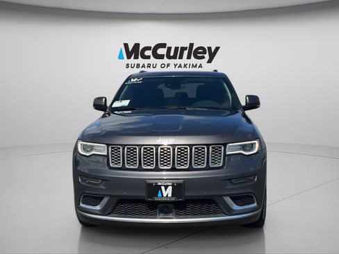 Used 2020 Jeep Grand Cherokee Summit w/ Platinum Series Group AWD/4WD image 9