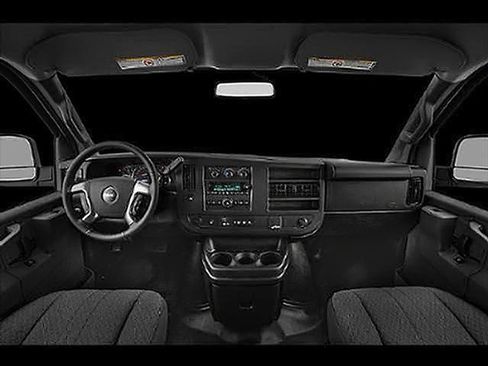 Used 2020 GMC Savana 2500 w/ Driver Convenience Package RWD image 19