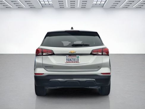 Used 2022 Chevrolet Equinox LT FWD image 5