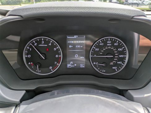 Certified 2025 Subaru Crosstrek 2.0i Premium image 3