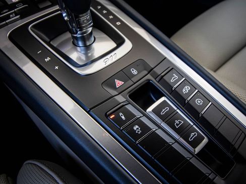 Used 2017 Porsche 911 Carrera S image 42