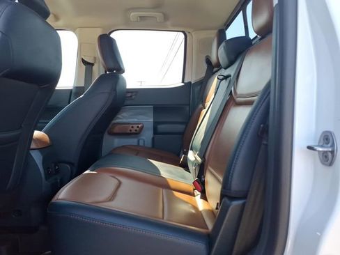 Certified 2024 Ford Maverick Lariat image 11