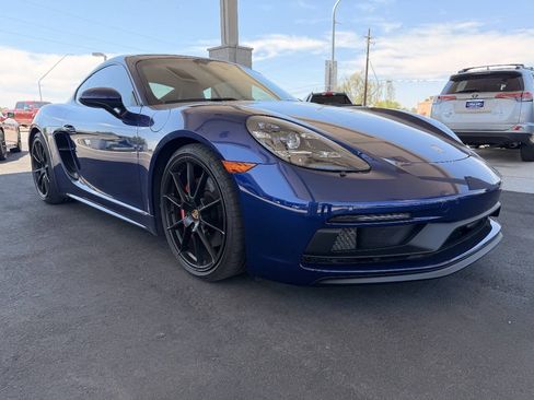 Used 2021 Porsche 718 Cayman GTS RWD image 1
