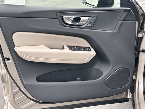 New 2026 Volvo XC60 B5 Plus w/ Protection Package Premier image 11